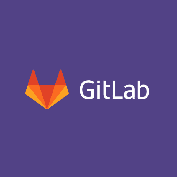 Gitlab Logo weiß auf lila mit einem orange Fuchsgesichtssymbol